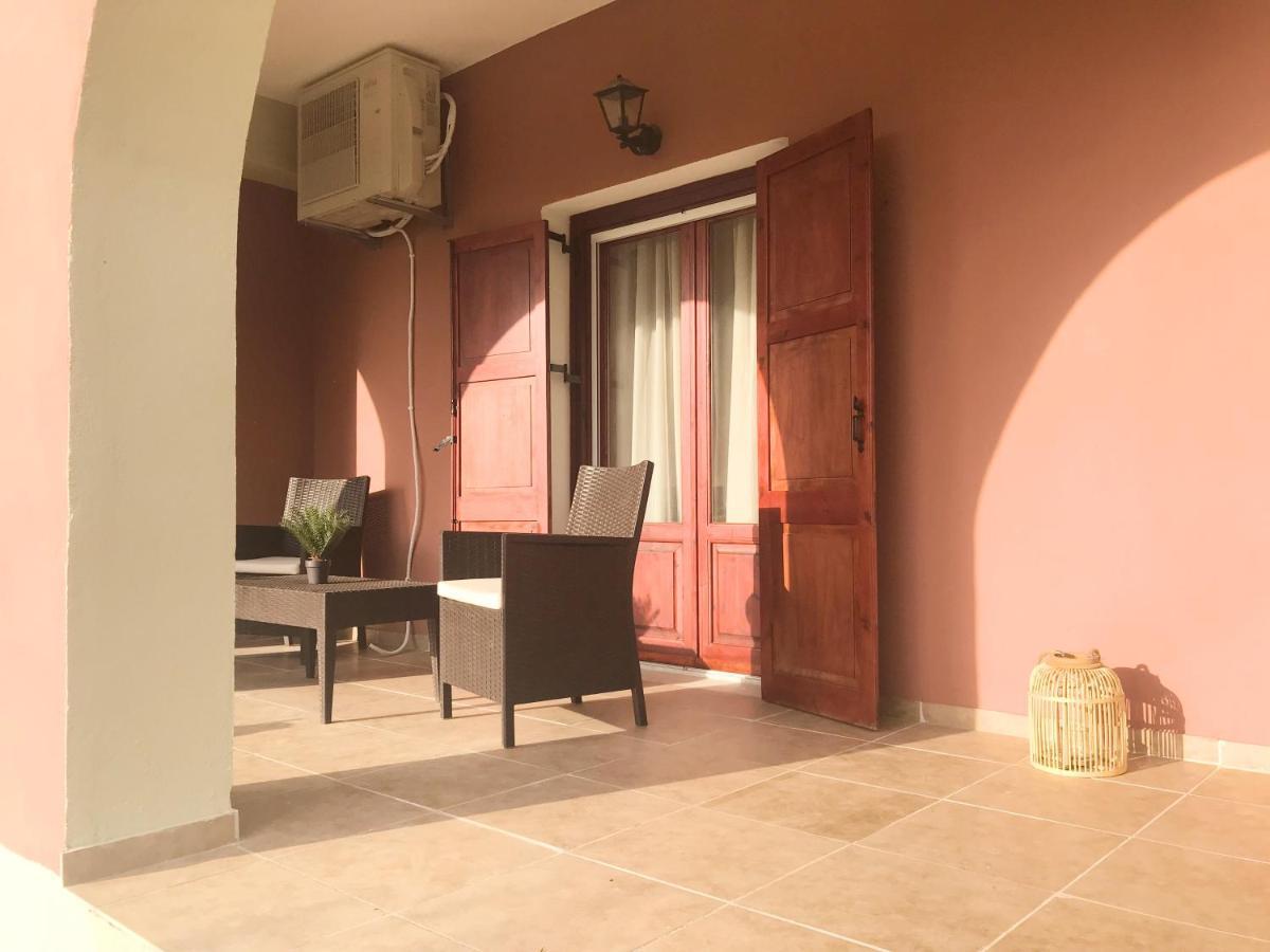 Fairytales Luxury Apartment - Sunset View Virós Dış mekan fotoğraf